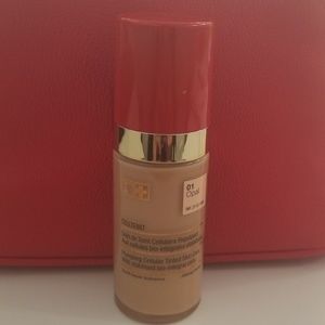 01 Opal Pumping Cellular Tinted Skin Care Foundation - Beige